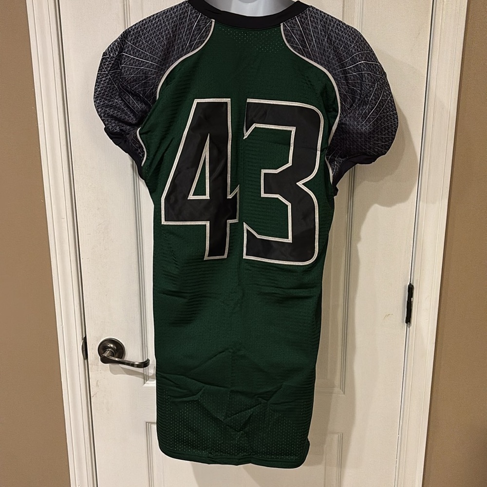 Under Armour Hawaii Rainbow Warriors Jersey - Picture 6 of 8